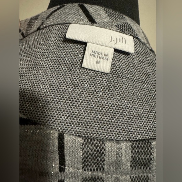 EUC J. Jill Gray and Black plaid print glitter long sleeve top size medium - Picture 5 of 5